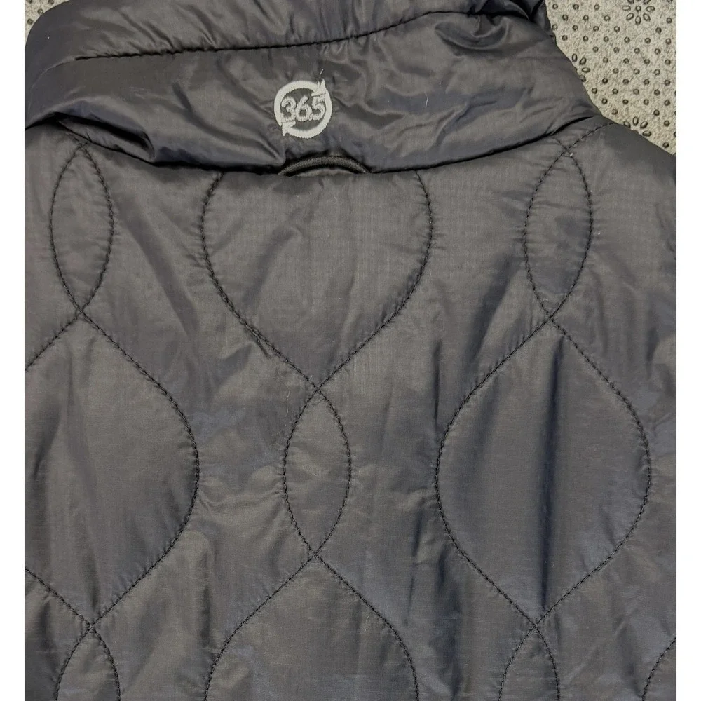 Eddie Bauer 365 Women's Black Quilted Down Vest Size M Zipper Pockets Sleeveless